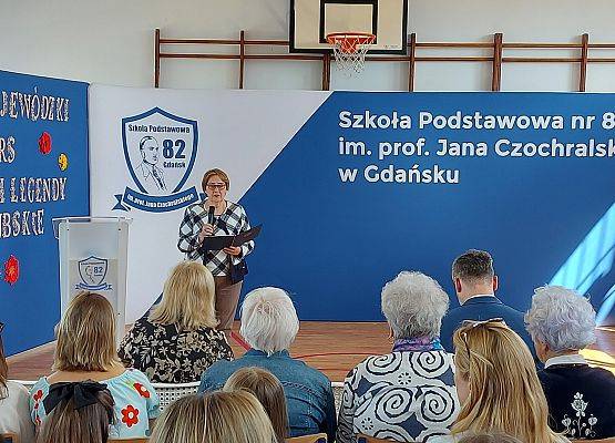 Grafika 1: Laura odebrała dyplom i nagrodę w XIV Wojewódzkim Konkursie Plastycznym "Baśnie i legendy kaszubskie" (22 maja 2026 r.)