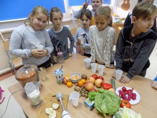 Grafika #2: Śniadanie daje moc