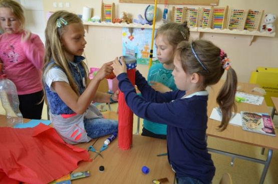 Grafika #2: Świętowanie w klasie 3