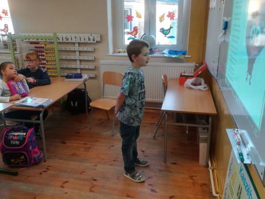 Grafika #3: DZIEŃ GŁOŚNEGO CZYTANIA W KLASIE 1 i 2