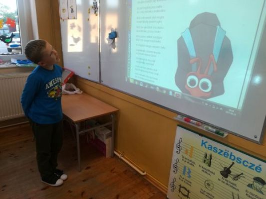 Grafika #4: DZIEŃ GŁOŚNEGO CZYTANIA W KLASIE 1 i 2