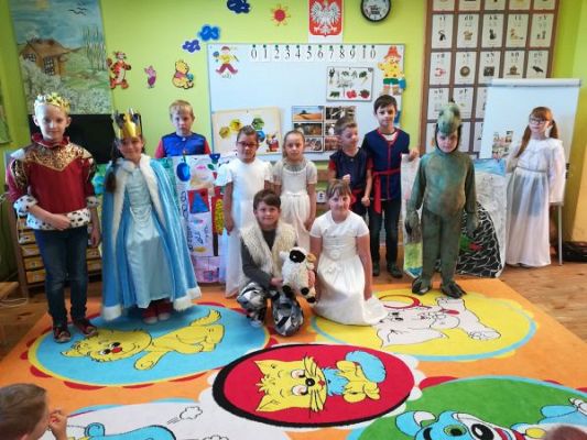 Grafika #0: Tydzień teatru w klasie 1