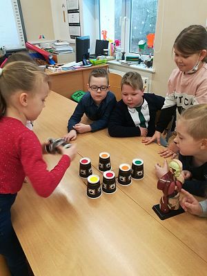 Grafika #1: Pierwsza lekcja na Uniwersytecie Dzieci