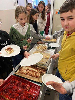 Grafika #0: SŁODKIE CZWARTKI DLA HOSPICJUM!