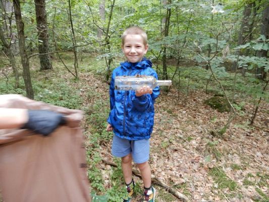 Grafika #6: Przedszkolaki sprzątają świat!