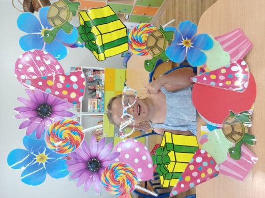 Grafika #16: Dzień kropki w grupie Motylki