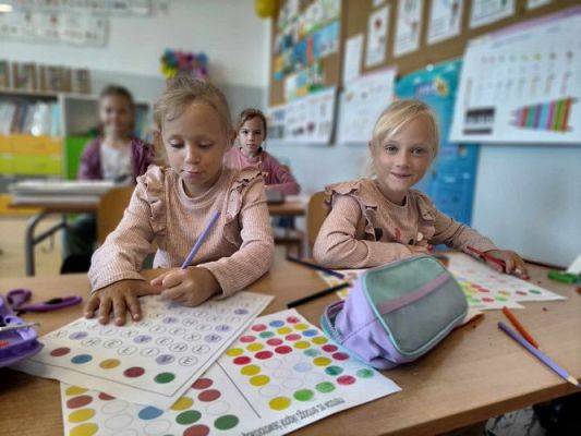 Grafika #33: Dzień Kropki