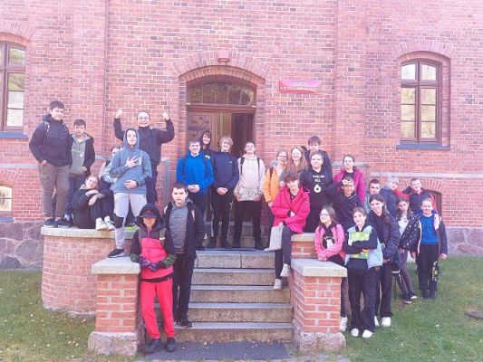 Grafika #12: Nawigacja w przyszłość, czyli lekcje z klimatem w Słowińskim Parku Narodowym-zajęcia warsztatowe.