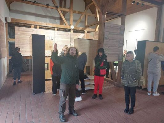 Grafika #13: Nawigacja w przyszłość, czyli lekcje z klimatem w Słowińskim Parku Narodowym-zajęcia warsztatowe.