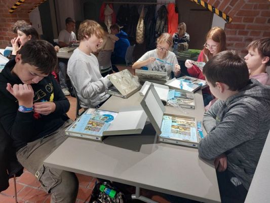 Grafika #23: Nawigacja w przyszłość, czyli lekcje z klimatem w Słowińskim Parku Narodowym-zajęcia warsztatowe.