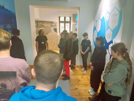 Grafika #24: Nawigacja w przyszłość, czyli lekcje z klimatem w Słowińskim Parku Narodowym-zajęcia warsztatowe.