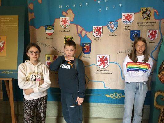 Grafika #27: Wycieczka do Wejherowa w ramach lekcji języka kaszubskiego, część I.