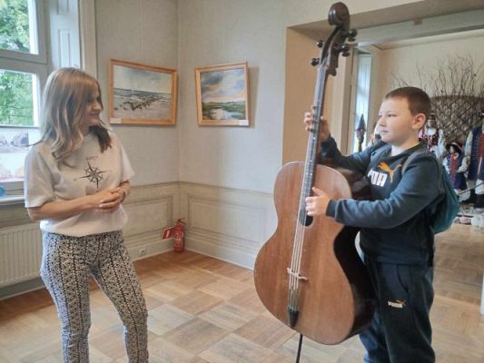 Grafika #11: Wycieczka do Wejherowa w ramach lekcji języka kaszubskiego, część II.