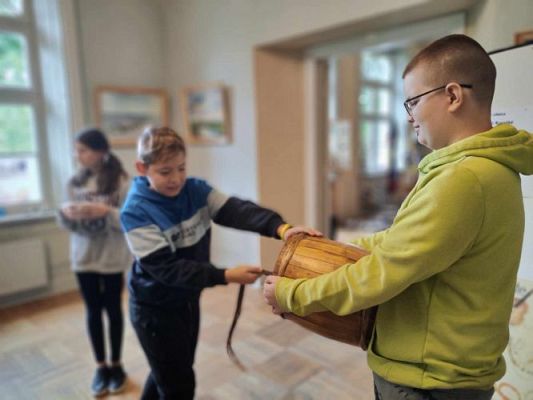 Grafika #29: Wycieczka do Wejherowa w ramach lekcji języka kaszubskiego, część II.