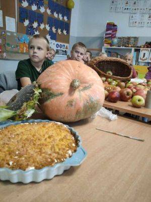 Grafika #0: Dzień Jabłka