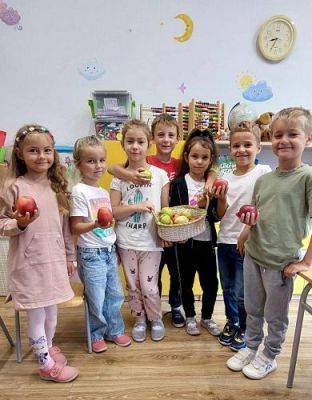 Grafika #13: Dzień Jabłka