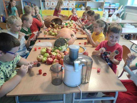 Grafika #19: Dzień Jabłka