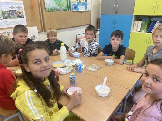 Grafika #25: Dzień Jabłka