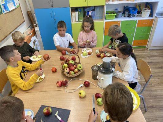 Grafika #30: Dzień Jabłka