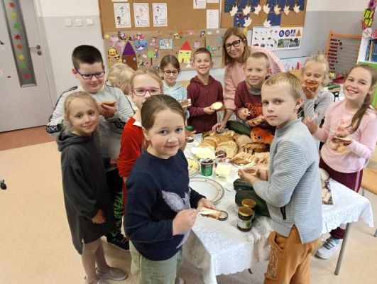 Grafika #1: Dzień Chleba z klasą drugą