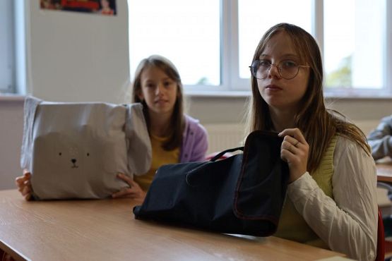 Grafika #11: Dzień bez plecaka