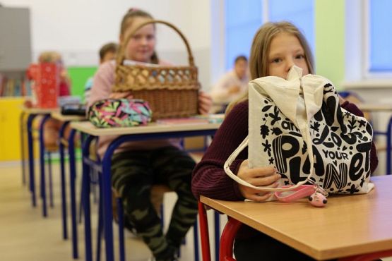 Grafika #17: Dzień bez plecaka