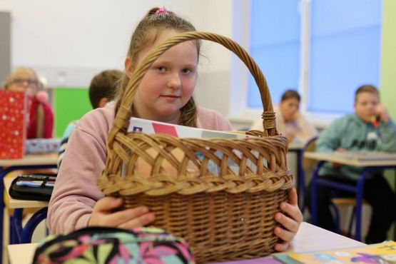 Grafika #18: Dzień bez plecaka