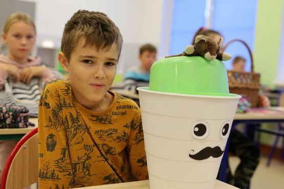 Grafika #19: Dzień bez plecaka