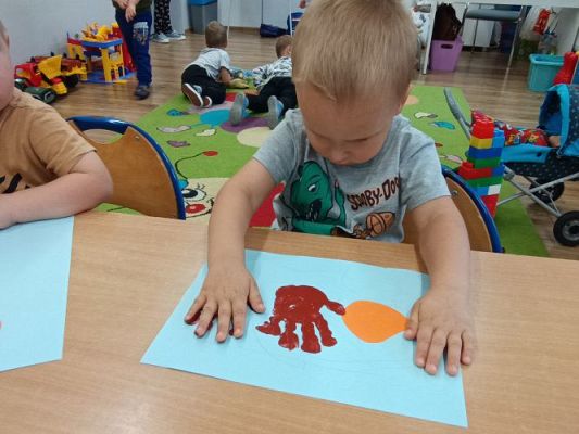 Grafika #8: Tup, tup, idzie jeż