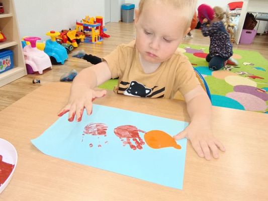 Grafika #10: Tup, tup, idzie jeż