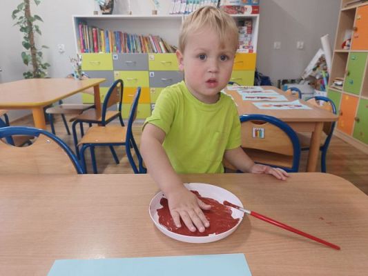 Grafika #14: Tup, tup, idzie jeż