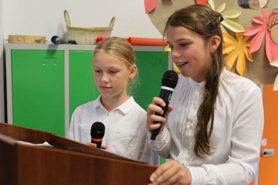 Grafika #0: Uroczysty apel z okazji Dnia Edukacji Narodowej