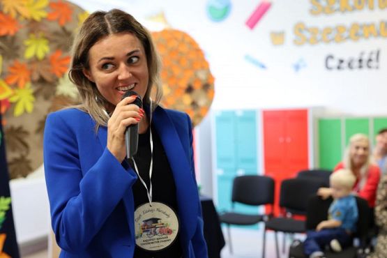 Grafika #21: Uroczysty apel z okazji Dnia Edukacji Narodowej