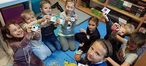 Grafika #3: Lekcja biblioteczna o emocjach