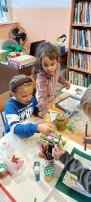 Grafika #6: Lekcja biblioteczna o emocjach