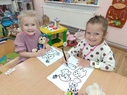 Grafika #7: Dzień Kundelka u maluszków