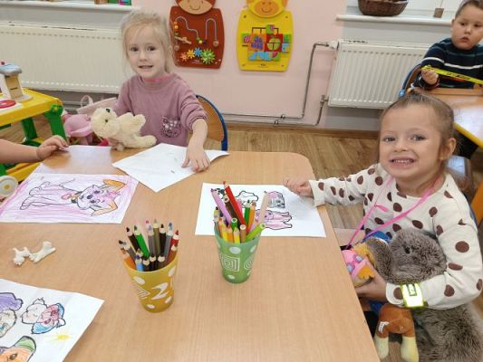 Grafika #12: Dzień Kundelka u maluszków