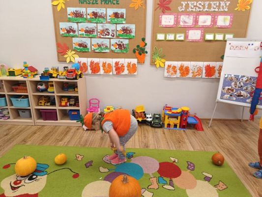 Grafika #0: Dzień Dyni u maluszków