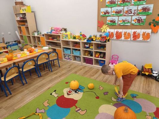 Grafika #3: Dzień Dyni u maluszków