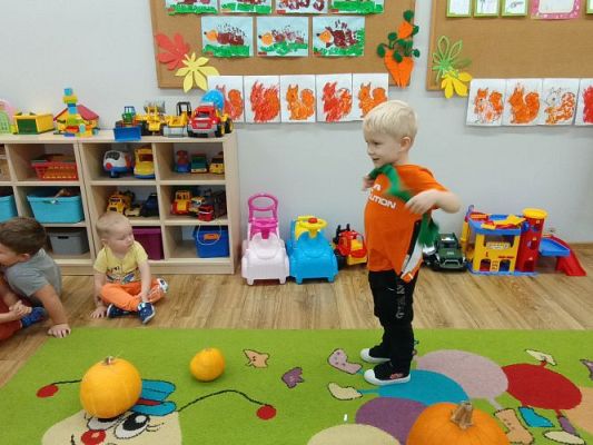 Grafika #25: Dzień Dyni u maluszków