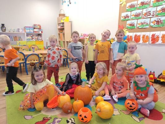 Grafika #44: Dzień Dyni u maluszków