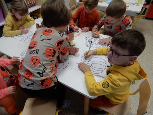 Grafika #20: Dzień dyni w przedszkolu