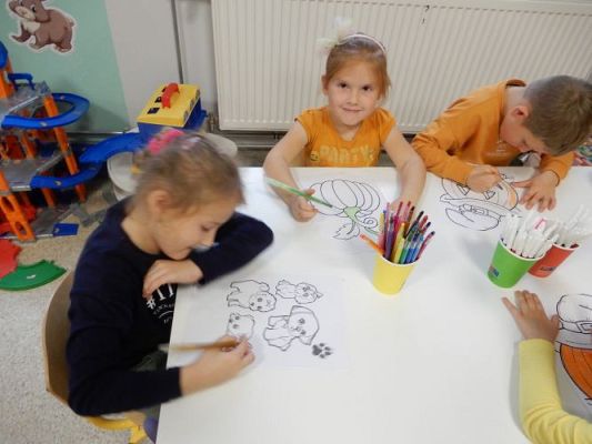 Grafika #21: Dzień dyni w przedszkolu