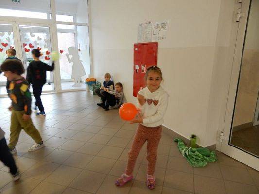 Grafika #43: Bal jesienny