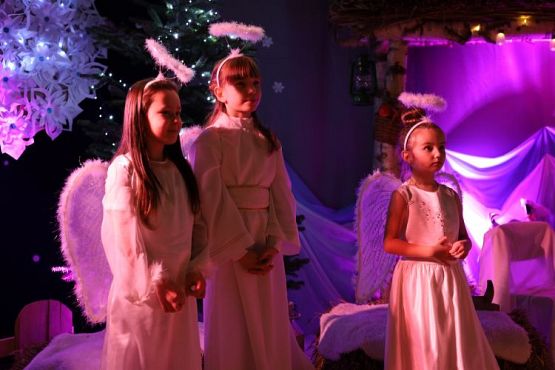 Grafika #25: Szkolne jasełka