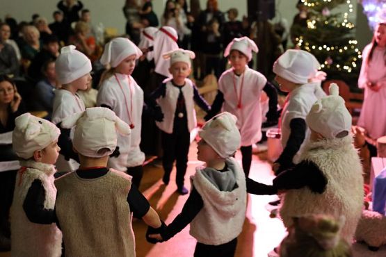 Grafika #45: Szkolne jasełka