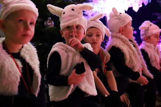 Grafika #60: Szkolne jasełka