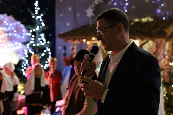 Grafika #72: Szkolne jasełka