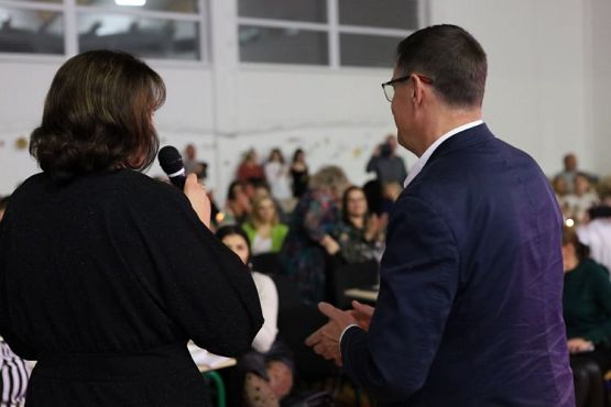 Grafika #73: Szkolne jasełka