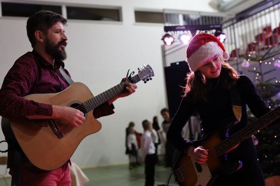 Grafika #75: Szkolne jasełka